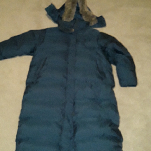 L.L.BEAN GOOSE DOWN COAT - Picture 4 of 5